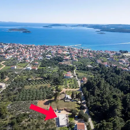 בית נופש Grand View אורביץ