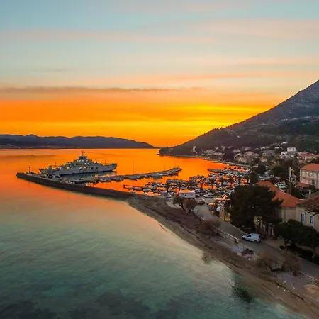 بيت للعطل Grand View أوروبيتش